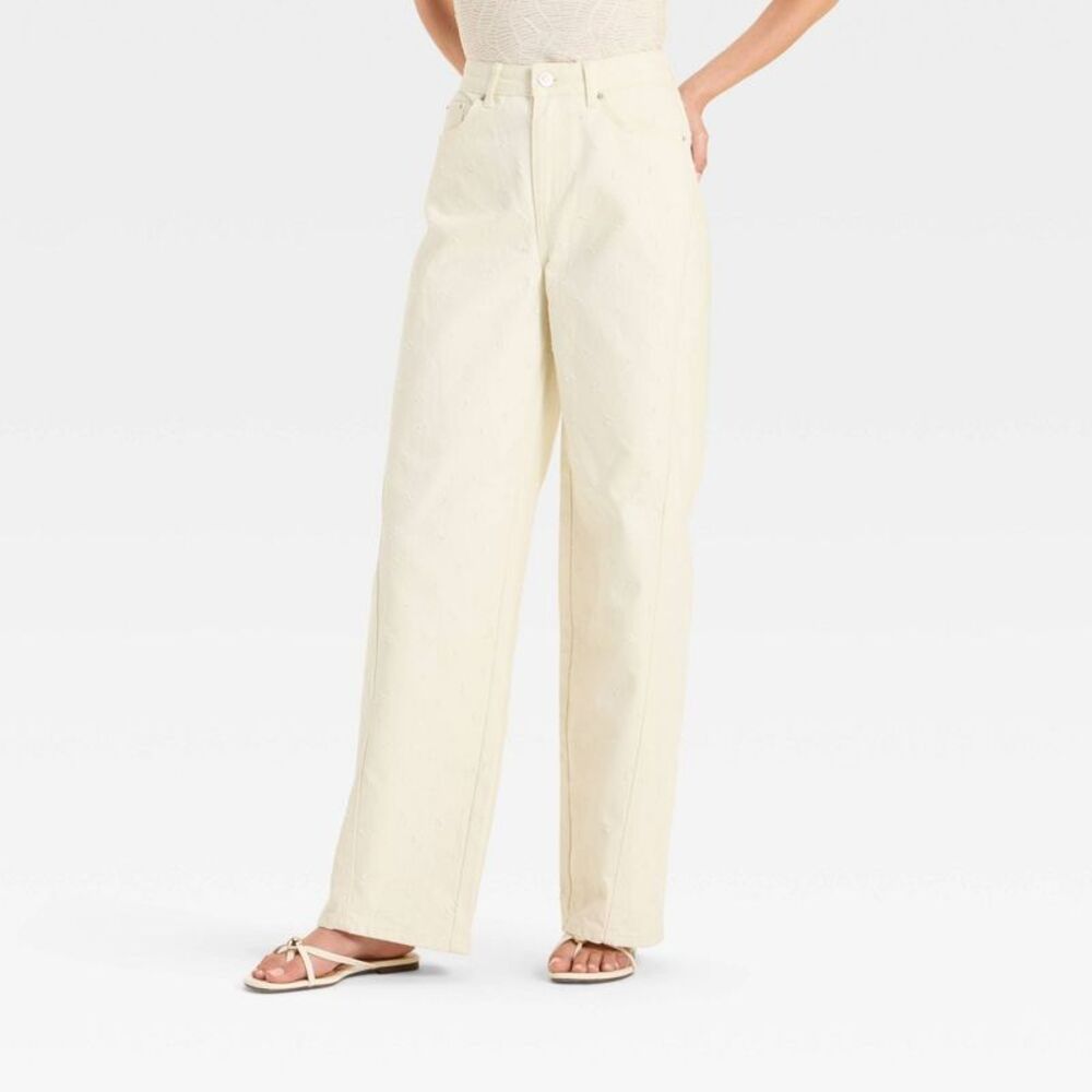 Women's Mid-Rise Relaxed Fit Wide Leg Distressed Jeans - White 2